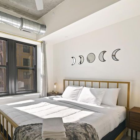 Clover Luxury High-Rise Downtown Саут-Бенд Экстерьер фото